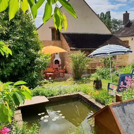 Le Verger Fleuri Ferienhaus Vallieres (Aube)